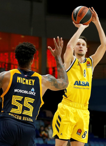 El ataque de Eriksson lidera al ALBA a la victoria contra el Khimki (81-100)