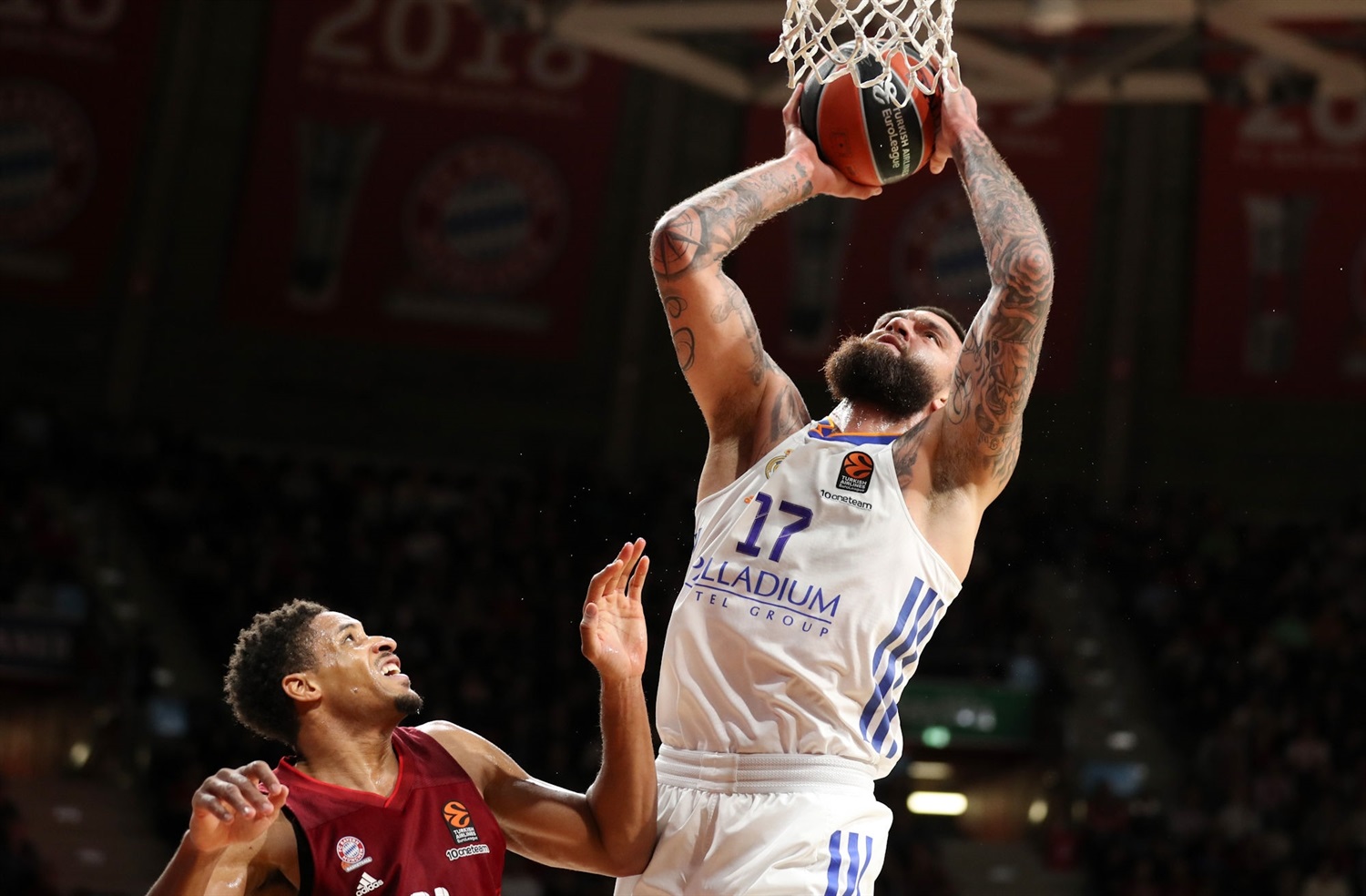 Gran triunfo del Real Madrid en Múnich (76-80)