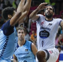 El MoraBanc remonta 21 puntos y vence al Monbus Obradoiro (92-89)
