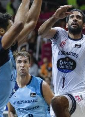 El MoraBanc remonta 21 puntos y vence al Monbus Obradoiro (92-89)