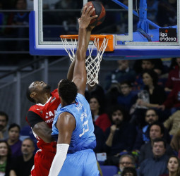 Movistar Estudiantes tras siete derrotas, se impone con autoridad ante el UCAM Murcia (91-70)