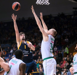 Entre Shved y Jovic lideran la victoria del Khimki ante el Zalgiris Kaunas (83-74)