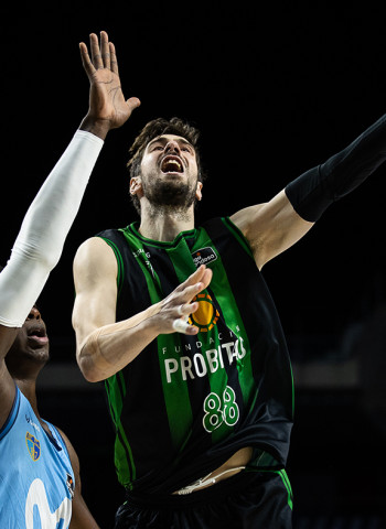 Un Joventut muy solvente derrota al Movistar Estudiantes a domicilio (83-90)