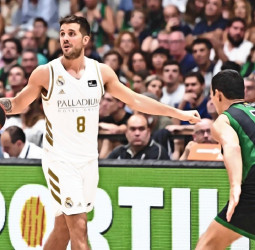 El Panathinaikos sigue de cerca a Laprovittola y a Auguste