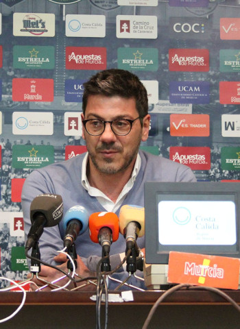 Katsikaris: “Iberostar Tenerife es el mejor equipo en los finales de posesión, controlan el juego así”