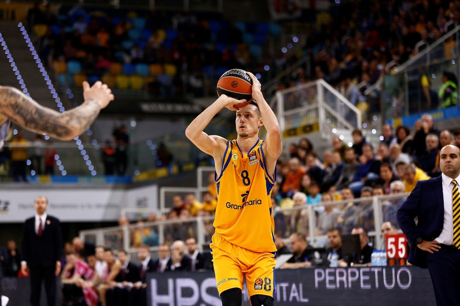 El Herbalife cae en la prórroga ante el Armani Milán (104-106)