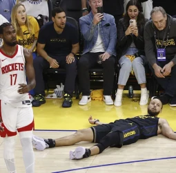 VanVleet lidera y el acierto final de los Rockets obliga a un séptimo duelo, 115-107 [3-3]