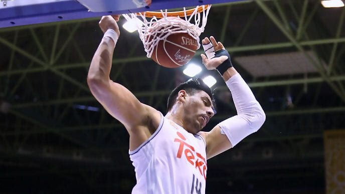 Los 10 jugadores que llegan más on fire al Playoff