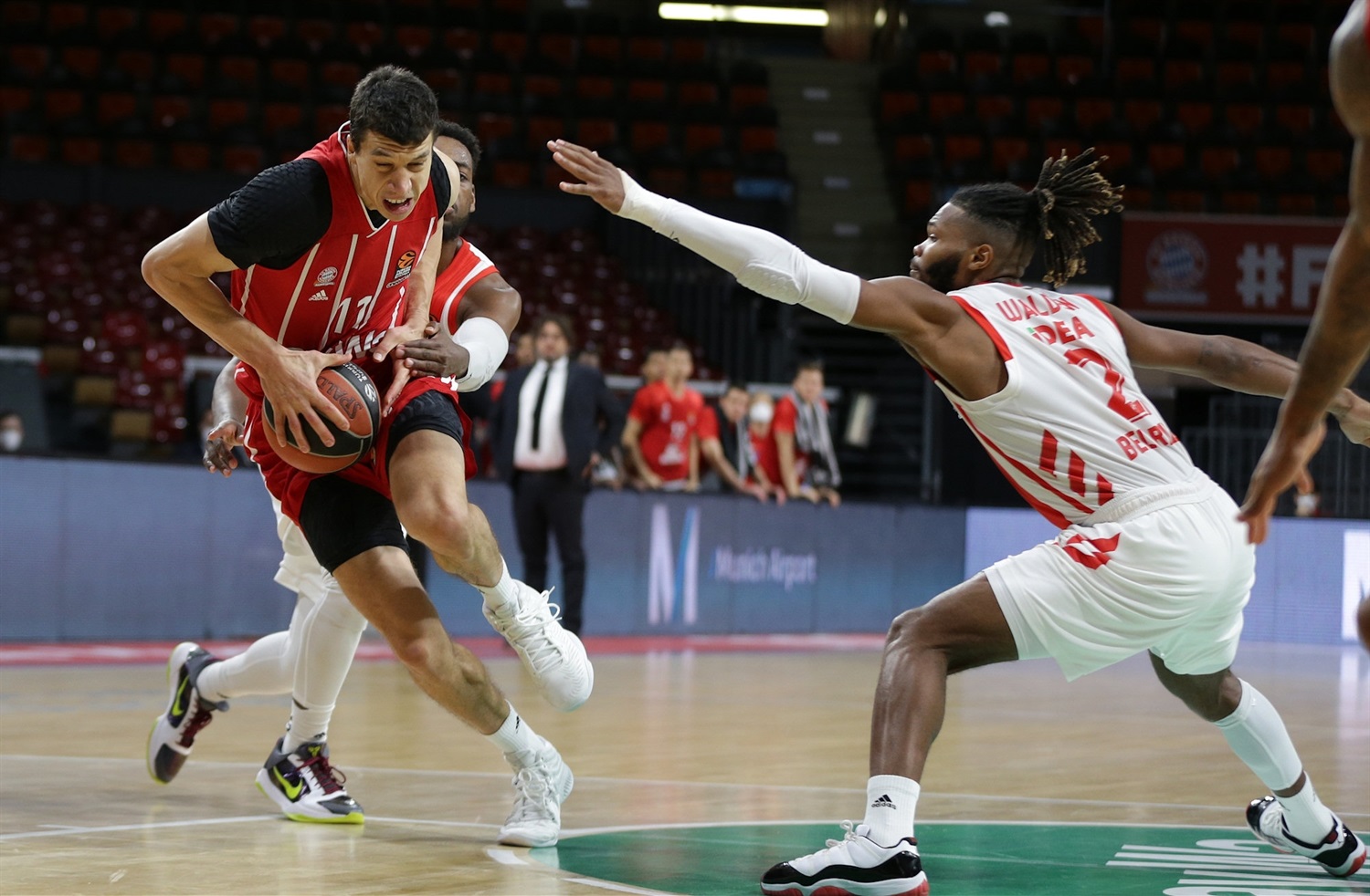 El Bayern Munich supera al Estrella Roja en el último cuarto (74-59)