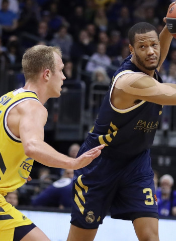 El Real Madrid gana un partido histórico en Berlín (97-103)