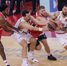 [1-1] El Mónaco empata la serie destruyendo al Olympiacos (72-96)