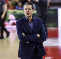 Pedro Martínez seguirá siendo el entrenador del BAXI Manresa