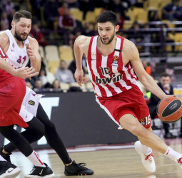 Kostas Papanikolaou y Kostas Sloukas, en el punto de mira del Maccabi Tel Aviv