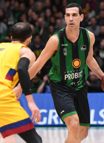 El Joventut no tiene opciones ante el FC Barcelona y continúa su racha negativa (95-80)