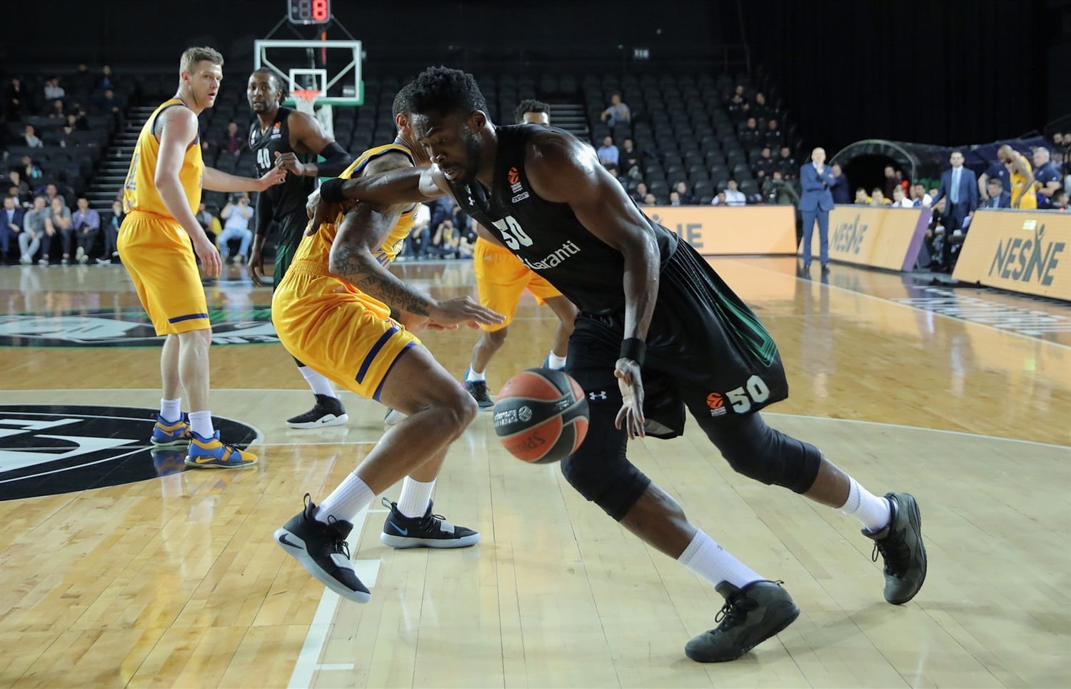 Darussafaka consigue una victoria de orgullo ante el Khimki (91-85)