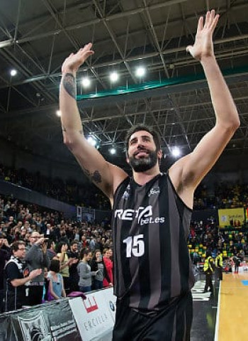 Álex Mumbrú anuncia que se retirará al final de esta temporada