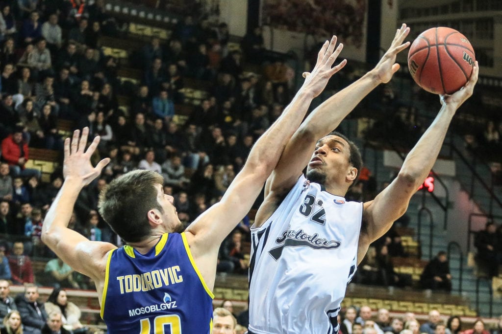 Vince Hunter ficha por los Memphis Grizzlies