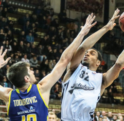 Vince Hunter ficha por los Memphis Grizzlies