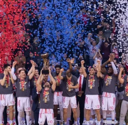 El Estrella Roja gana su copa, todo lo demás en juego