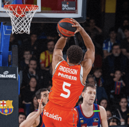 El Valencia Basket negocia la renovación de Justin Anderson