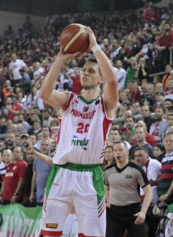 Mateusz Ponitka, nuevo jugador del Iberostar Tenerife