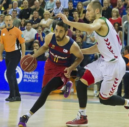 El Barcelona busca la final ante un Baskonia sin margen de error