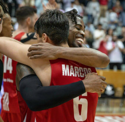 El Bàsquet Girona pone tierra de por medio de la zona baja, 92-88