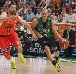 El partido TVE: FIATC Joventut vs Valencia Basket