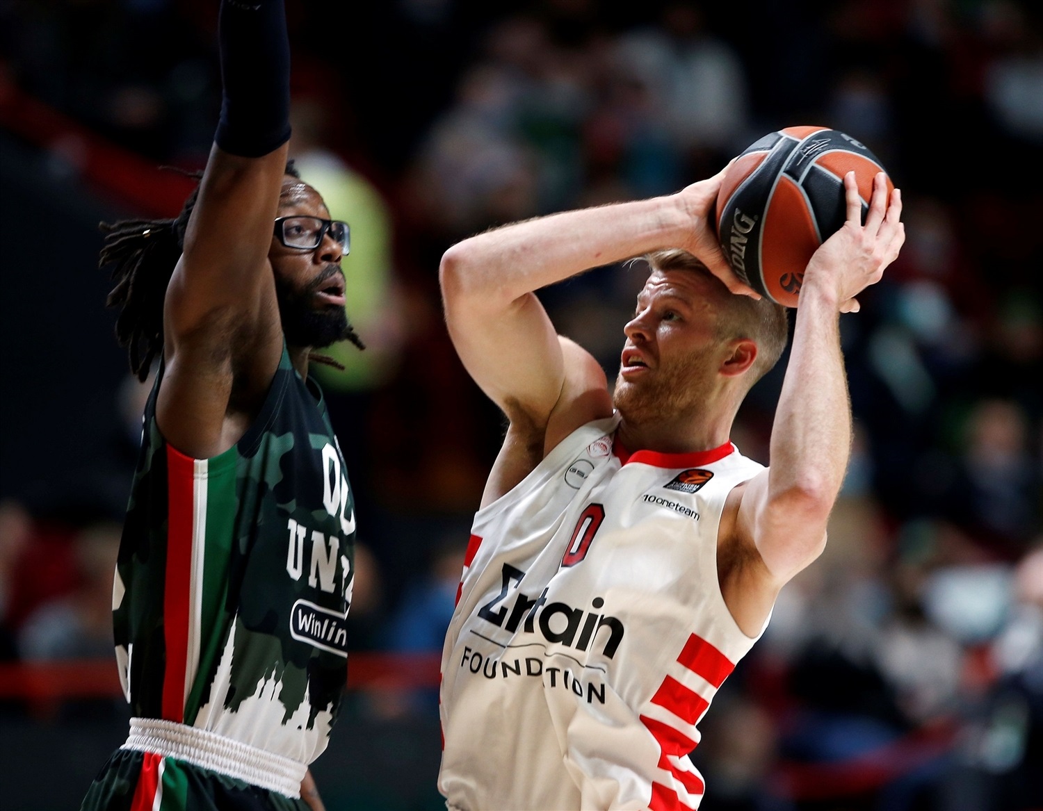 El Olympiacos gana en la prórroga en Kazán (84-87)