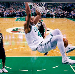Mavericks, Clippers y Lakers pugnarán por Horford