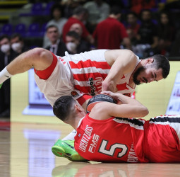 Kalinic lidera la victoria del Estrella Roja ante el Olympiacos (81-76)