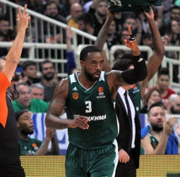 KC Rivers refuerza al Reggio Emilia
