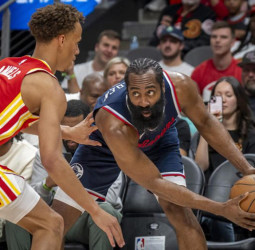 La noche NBA: Denver puede con los Lakers, y los Cavs llegan a su 16º victoria consecutiva