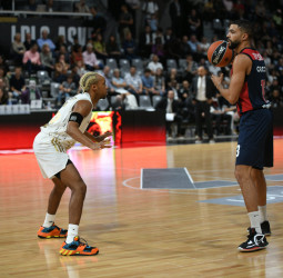 Dura derrota del Baskonia en el Astroballe (87-61)