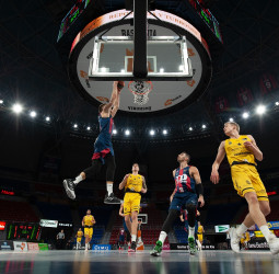 TD Systems Baskonia se hace fuerte en el regreso al Buesa Arena (79-72)