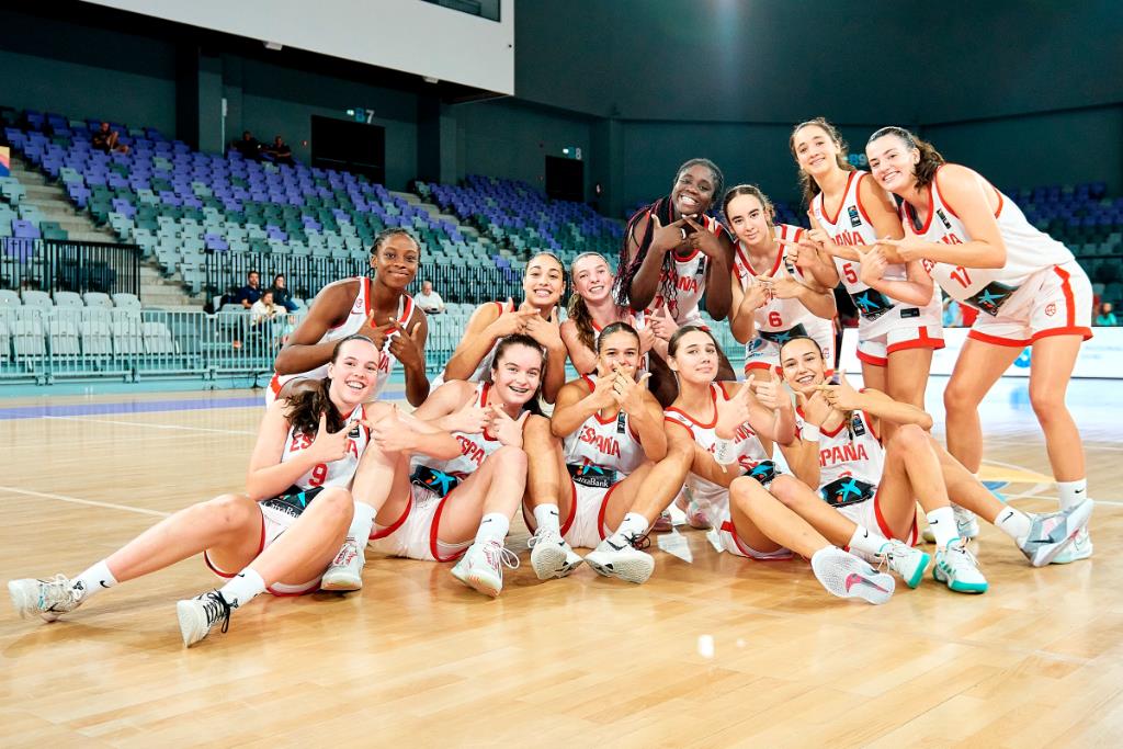 La U16F pasa a Semis del Europeo ganando a Francia, 72-53