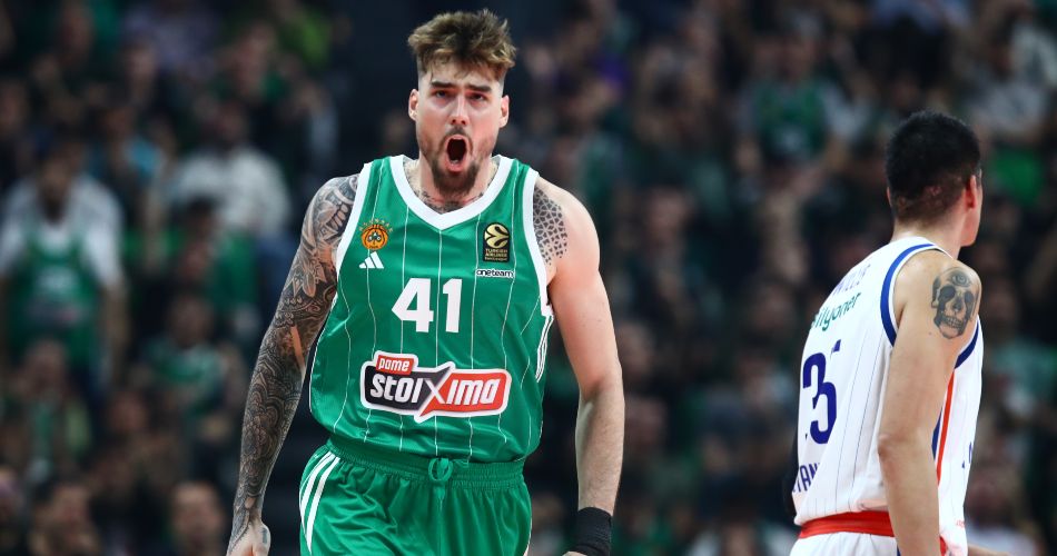Juancho se consagra, Panathinaikos remonta y vence a Efes, 87-83 [1-0]