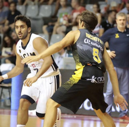 El UCAM Murcia vence al Iberostar Tenerife y estrena el Circuito Movistar