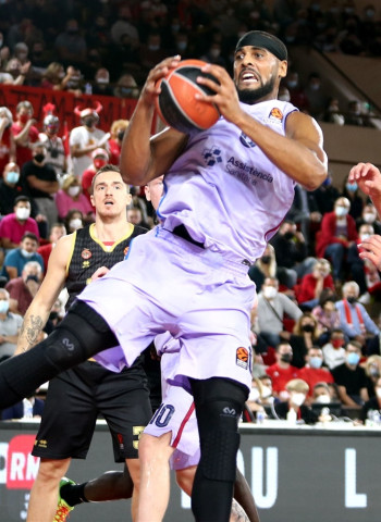 Brandon Davies, MVP de la jornada 4 de la EuroLeague