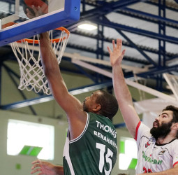 Unicaja no da opción a Coviran Granada (74-118)