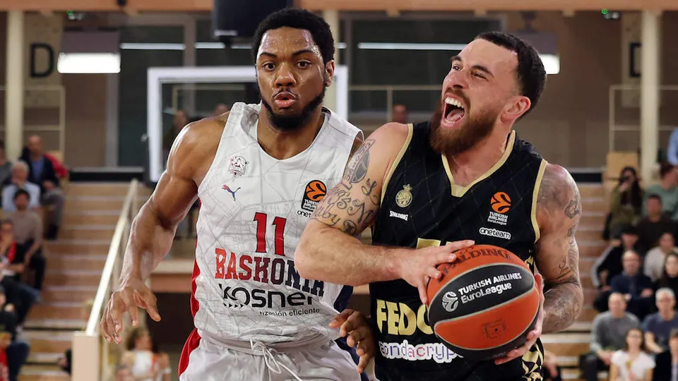 Mónaco supera al Baskonia en un partido de celebración para James, 92-85