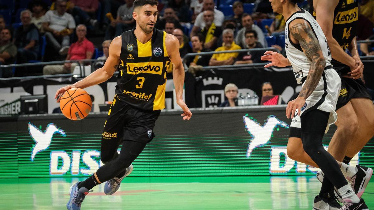 El Lenovo Tenerife muestra su solvencia ante el Riga, 76-55