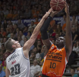 La Fonteta y el #OrgullTaronja, argumentos para intentar mantenerse vivos en semifinales
