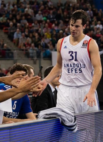 Anadolu Efes, en manos de su creador de juego Thomas Heurtel