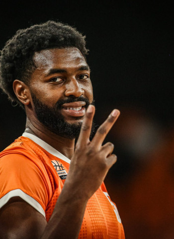 El Anadolu Efes le realiza una oferta a Trevion Williams