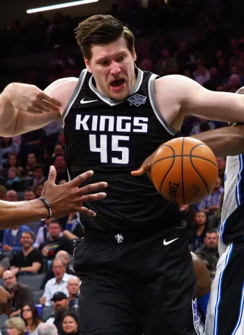 Jack Cooley, opción interior para el Barcelona