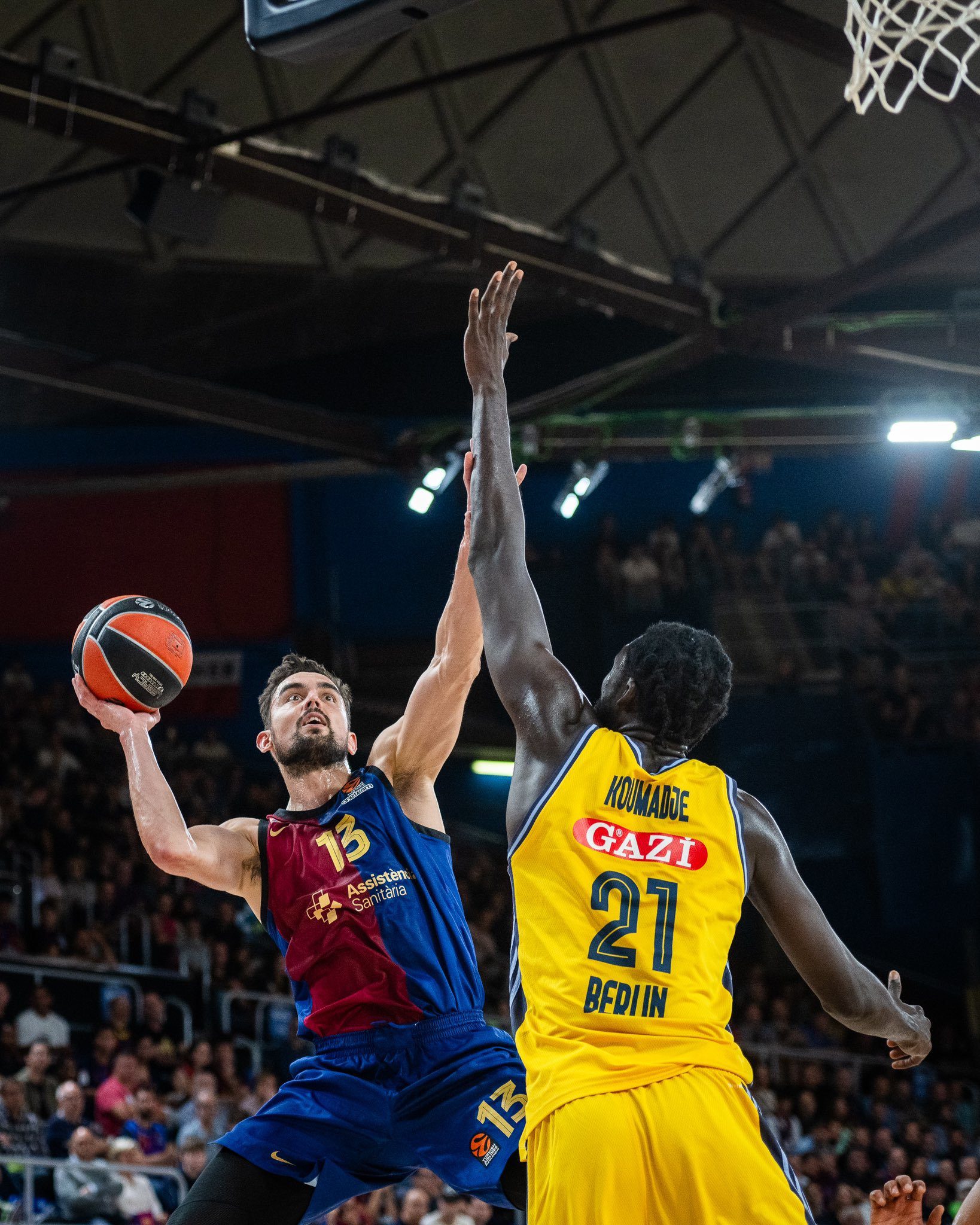 El Barça se estrena en la Euroliga con un Darío Brizuela en plan estelar (88-73)