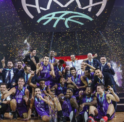 El Hereda San Pablo Burgos hace historia en Atenas (85-74)