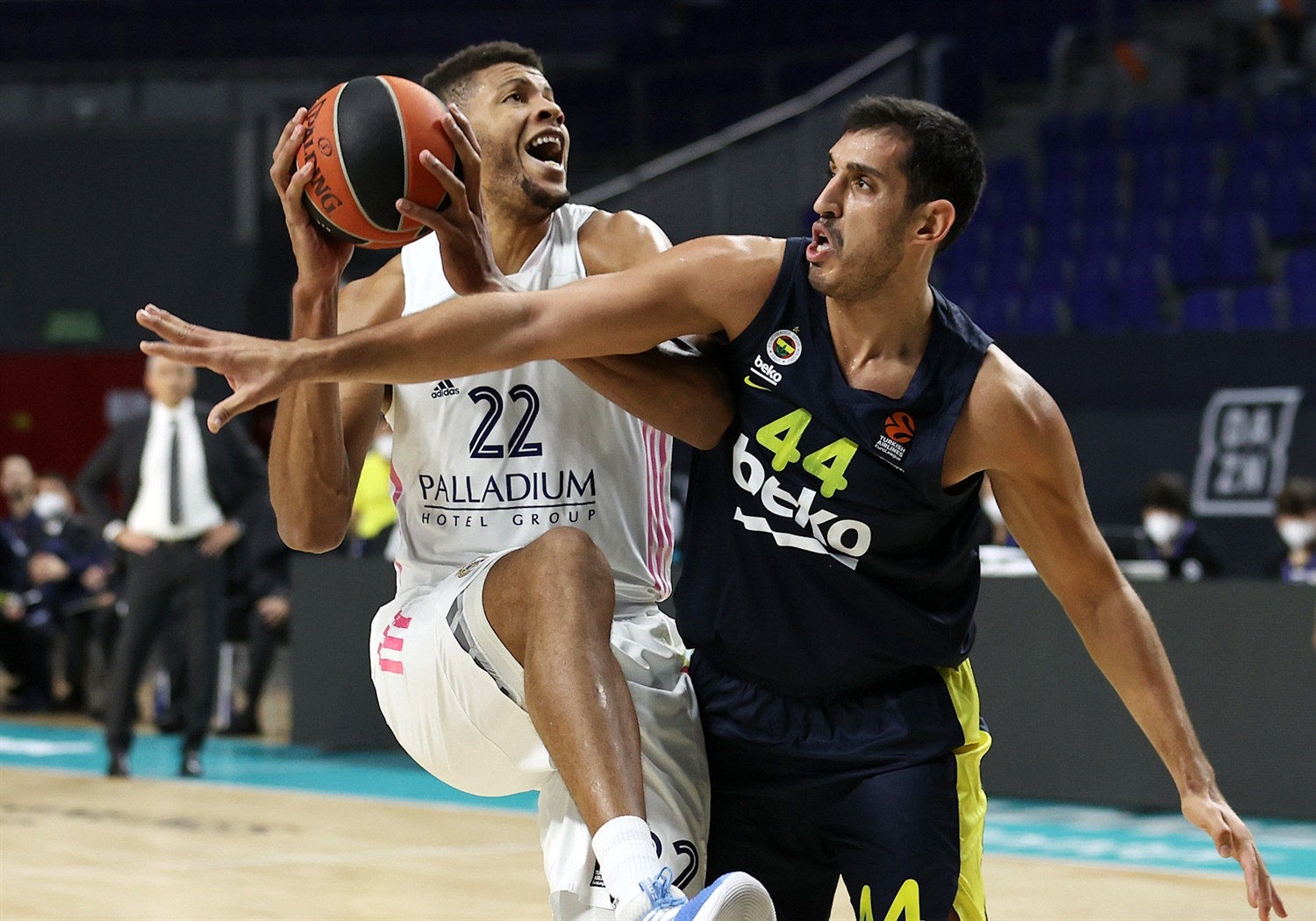 Nueva exhibición del Real Madrid en apenas 48 horas (94-74)