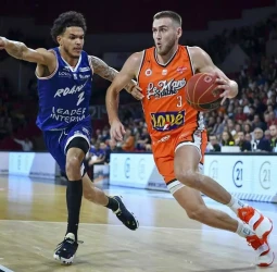 Tres Tinkle, la última pieza del Monbus Obradoiro